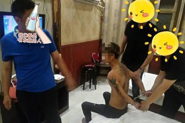 12名僧人获得