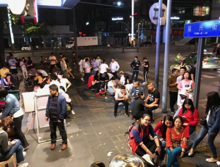 时话|小长假晒表攻略 赢得轻松简单