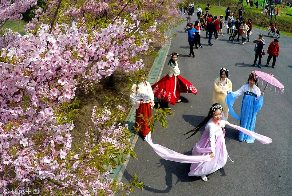 中国领衔8队入围女足亚青赛决赛圈 5月23日分组抽签_CN2服务器大内存