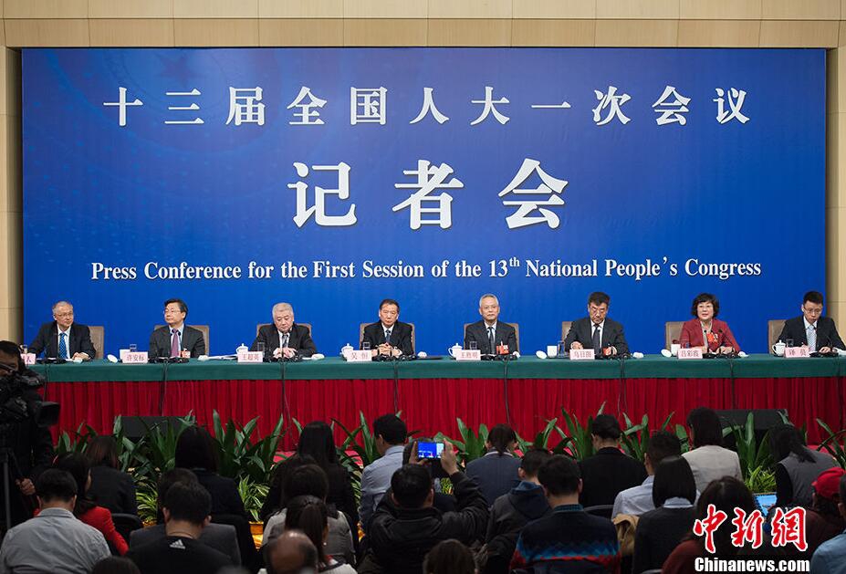 曼联丢掉争四的希望 德赫亚没资格要高薪_挂机宝代码服务器