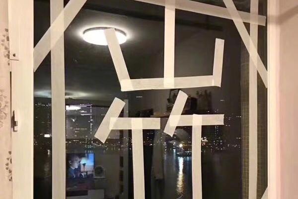 贾跃亭崇拜者的执迷：卖过乐视是种骄傲 等他回归