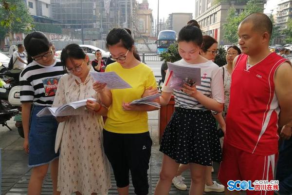 五一小长假 港股热闹起来_CN2服务器评测