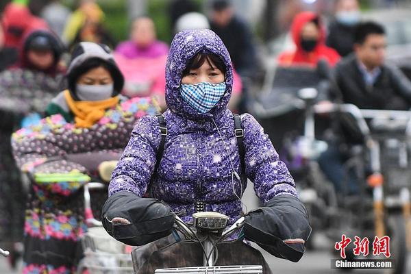 用人荒！年轻人宁愿送外卖也不去工厂_挂机宝加速器