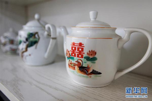 和董明珠公开“宣战”，结果自家利润跌1109%，“甩锅”给大环境_大连云服务器