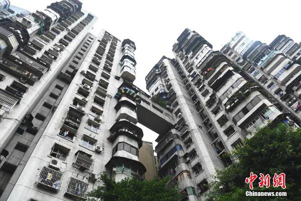 5.9秒破百价格还不贵 试驾名爵6最高性能车
