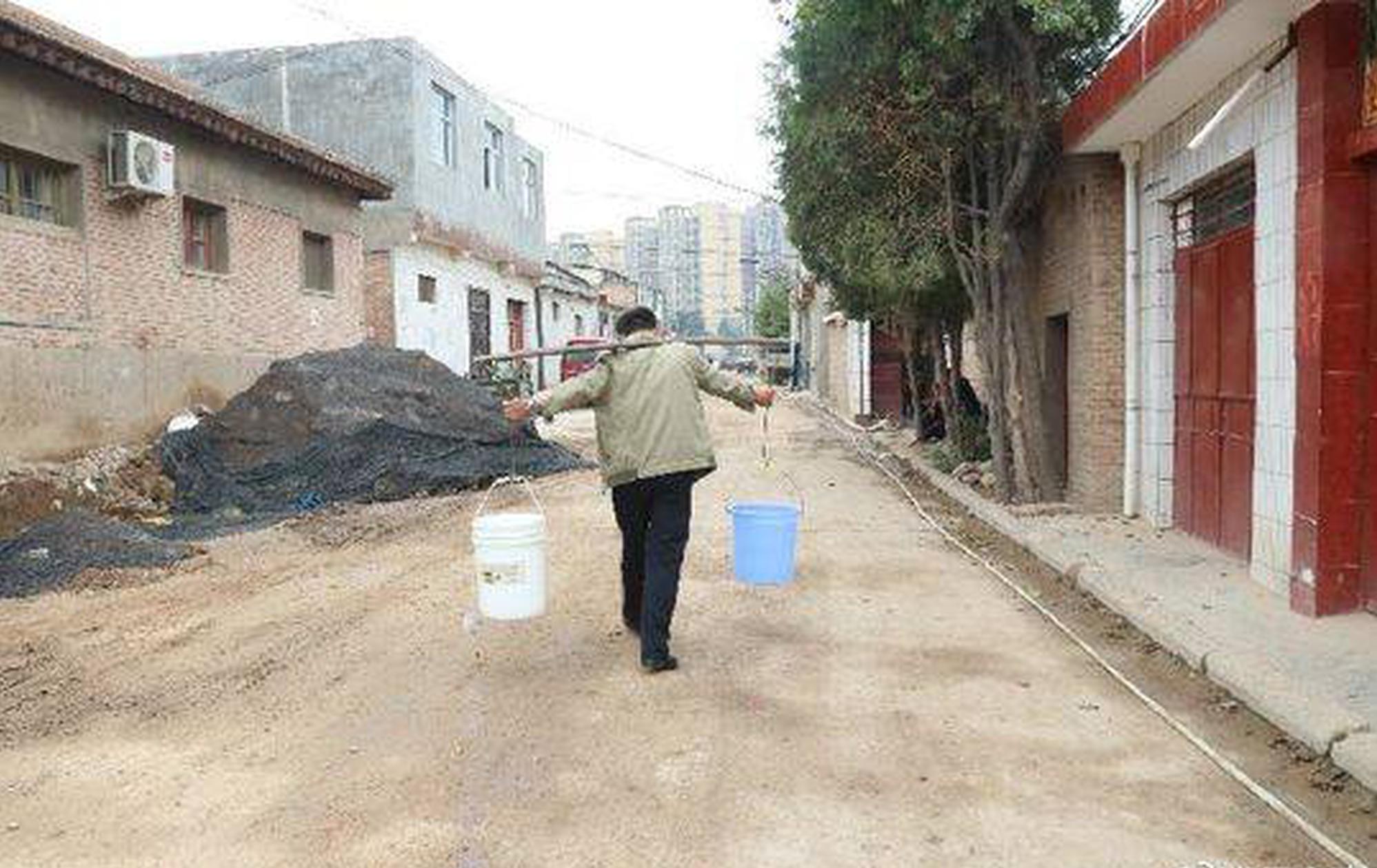 为中国7000万同志正名和服务_API服务器