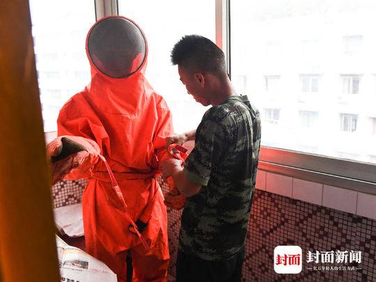 美军叫嚣增加穿越台湾海峡频率_挂机宝Telegram机器人