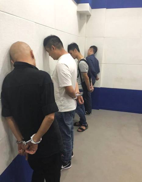 刘诗诗平安生子,网友一片祝贺的同时又把眼神看向了胡歌_成都云服务器