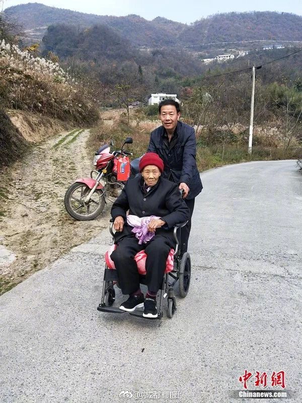 弑母逃亡1380天后,北大学子吴谢宇落网:完美小孩为何弑母?_挂机宝不掉线