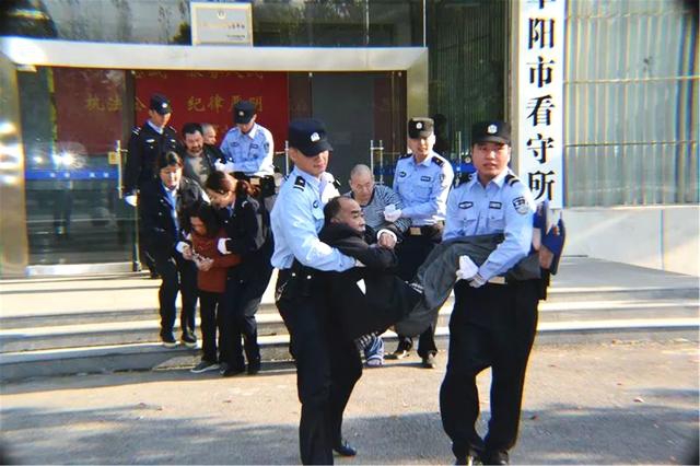 回归都市：女神的近身兵王