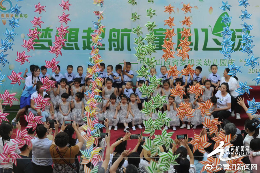 80高龄的黑暗骑士，在游戏中书写过哪些传奇_挂机宝解锁流媒体