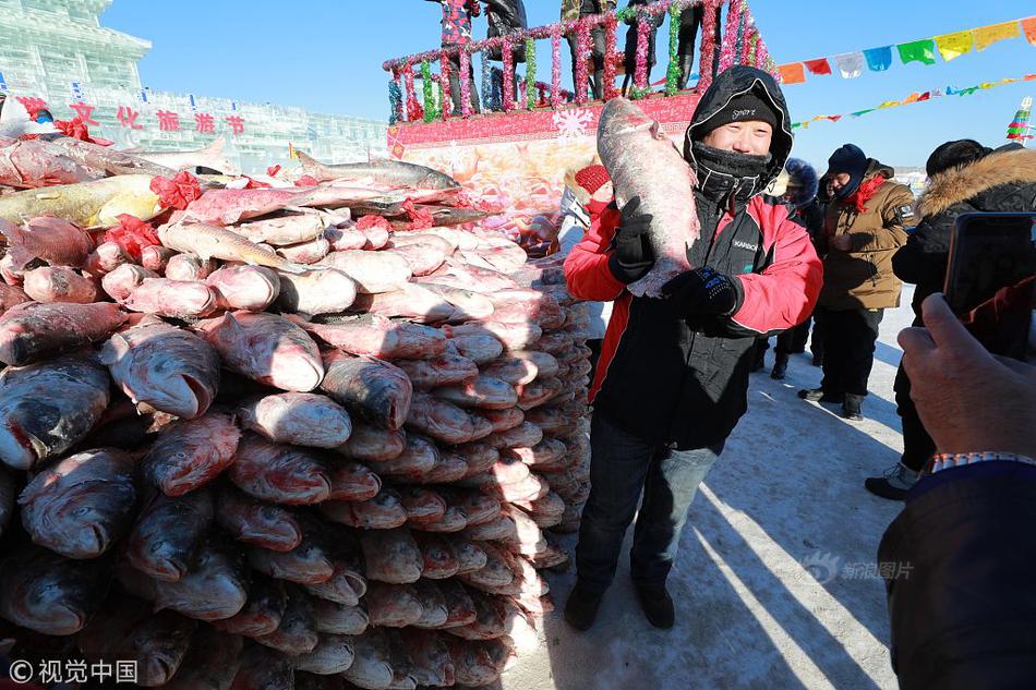 美驱逐舰28日再次穿越台湾海峡_挂机宝高防