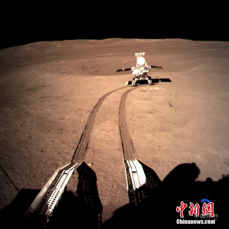 滴滴成立司机服务部 计划年内设立两千名服务经理_什么是挂机宝