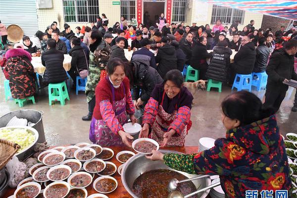范冰冰没上过化学课 但号称研制出了新款面膜_9929网络架构
