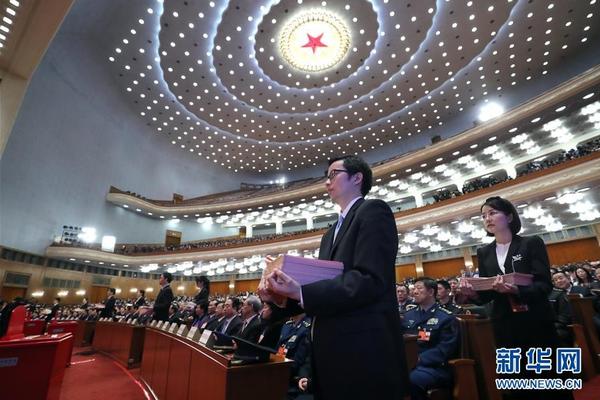 胡玫《进京城》曝终极海报 王牌阵容演绎众生相_CN2 ERP服务器