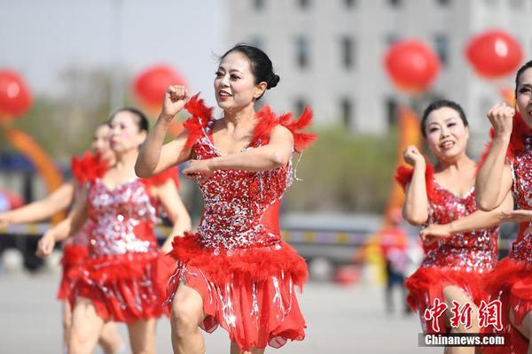 浓妆艳抹的曹丕为何会打败素颜的曹植?_云电脑黄金镜像