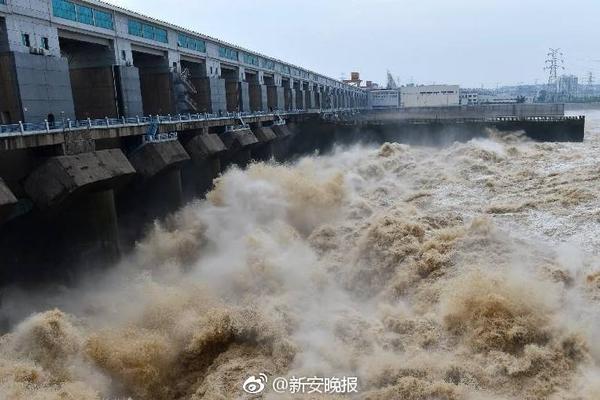 菲律宾一城镇禁“聊八卦” 镇长：可改善生活质量_挂机宝免备案