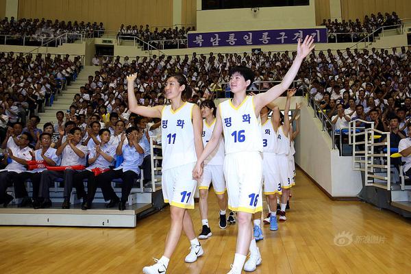 日本进入“令和”时代 老照片回顾德仁天皇成长经历_CN2 APP服务器