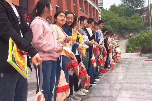 意媒：中国！里皮回来了 已和足协谈妥条件太诱人_CN2 GIA线路
