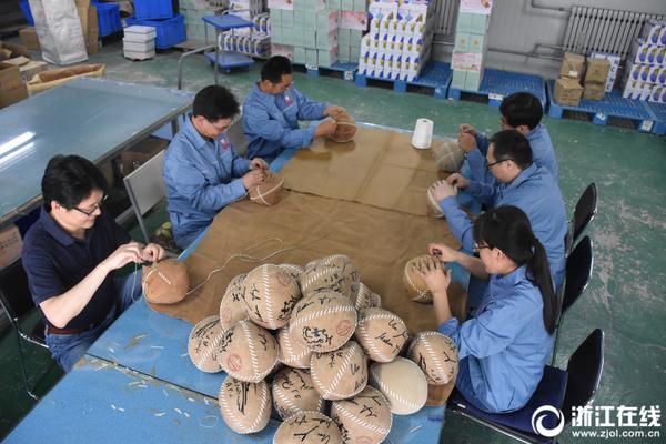 长大后才懂您当时为啥总护着我_CN2直连服务器