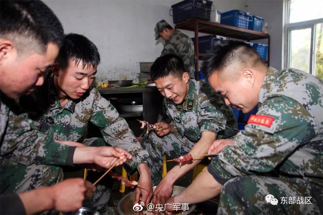 携美俯众生,霸气凌天下_云桌面