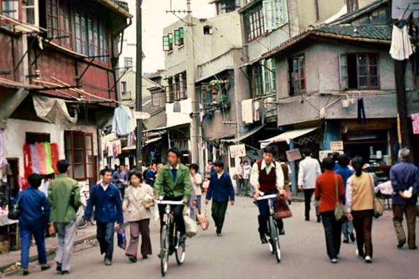 库里5犯主场球迷齐骂裁判_云服务器10M带宽