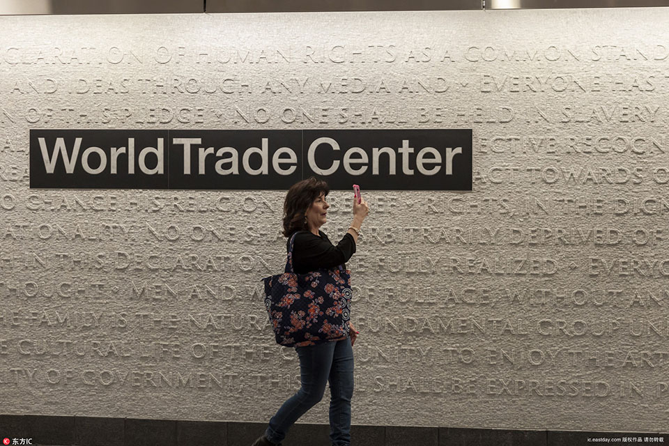 《黑凤凰》经典阵容最后同框 主创相互“揭短”_挂机宝端口转发