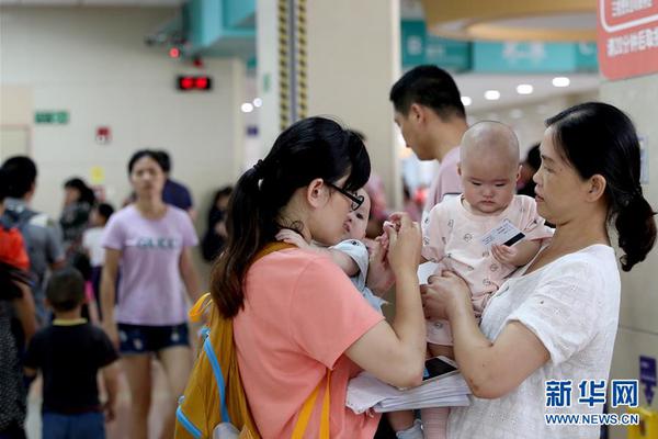 库克:定价调整在中国迎积极反响_云服务器