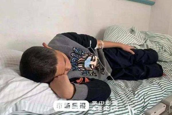 动态ip绑定域名_美国CN2线路