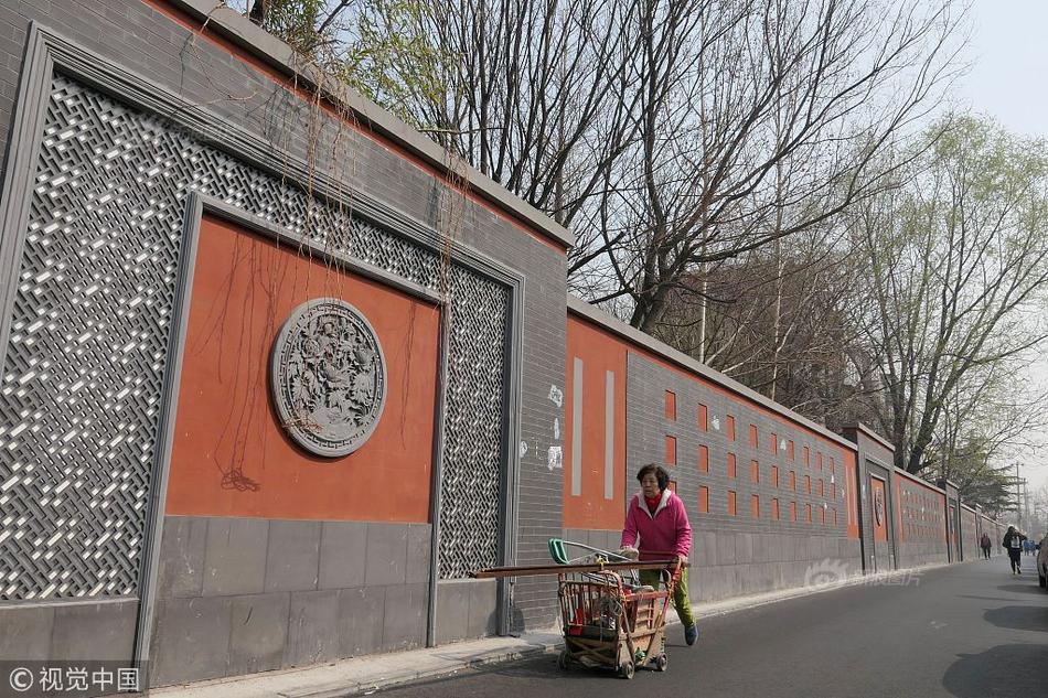运油20空中加油机疑已完成研制 将有软硬两种加油法_企业云服务器