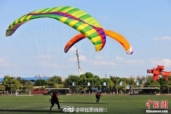 苹果Q2财报 iPhone销售收入下滑但股价反涨5%_云电脑笔记本接入