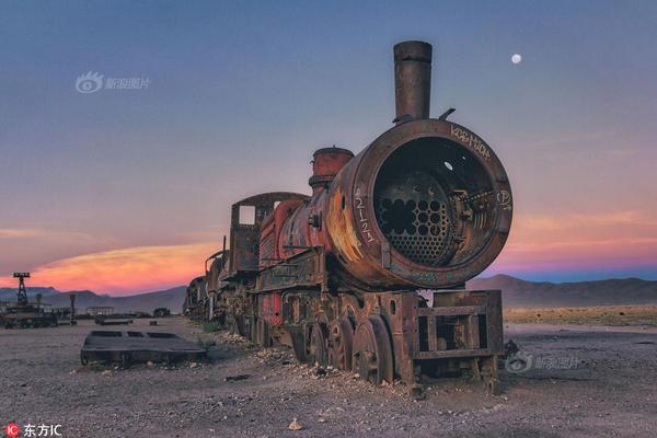 周冬雨宋茜爱的衬衫裙_9929带宽充足