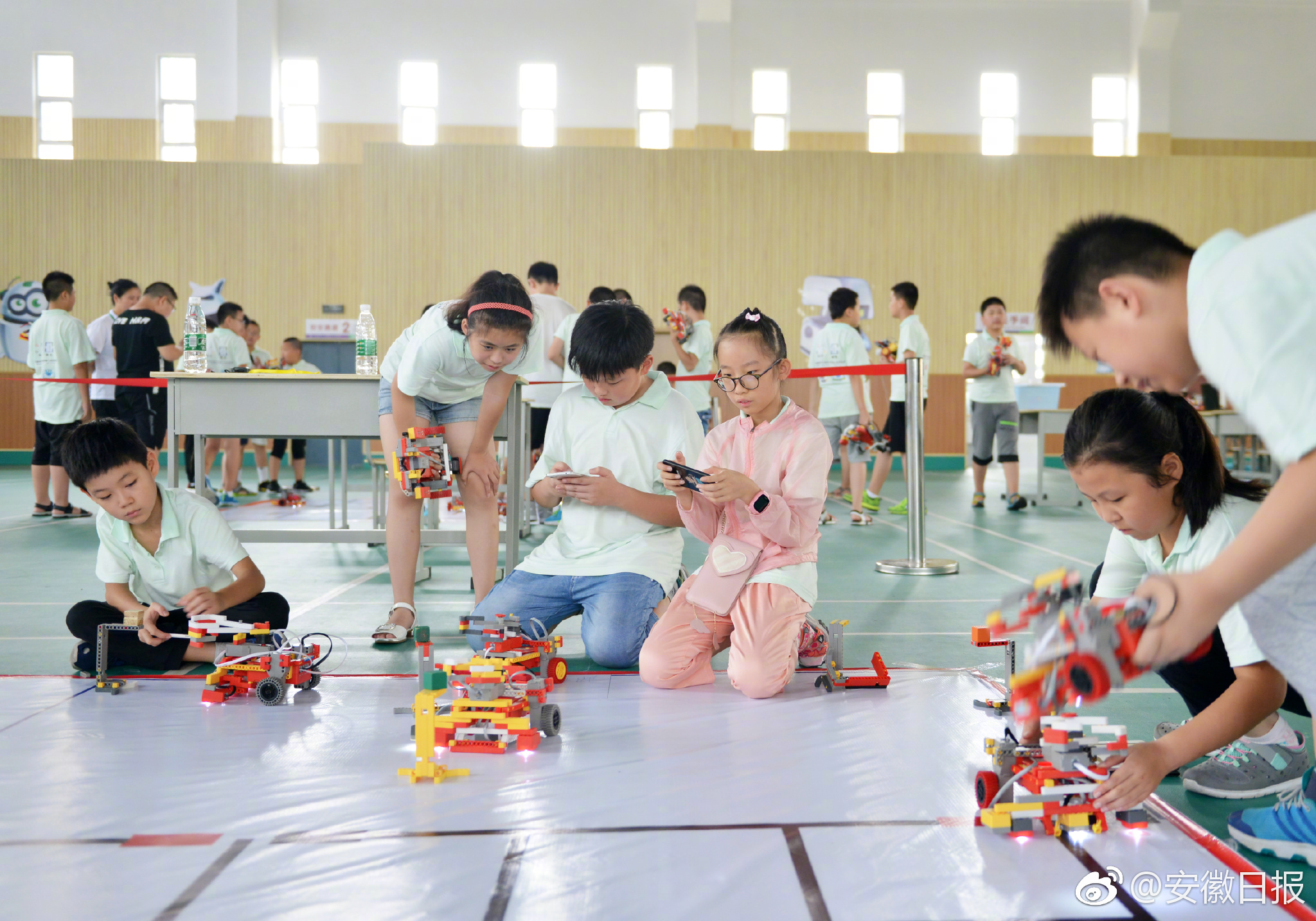 特斯拉Roadster 2续航1000公里_10元挂机宝