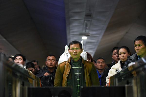 赶超《速8》，《复联4》成内地影史进口片冠军_CN2服务器搭梯子