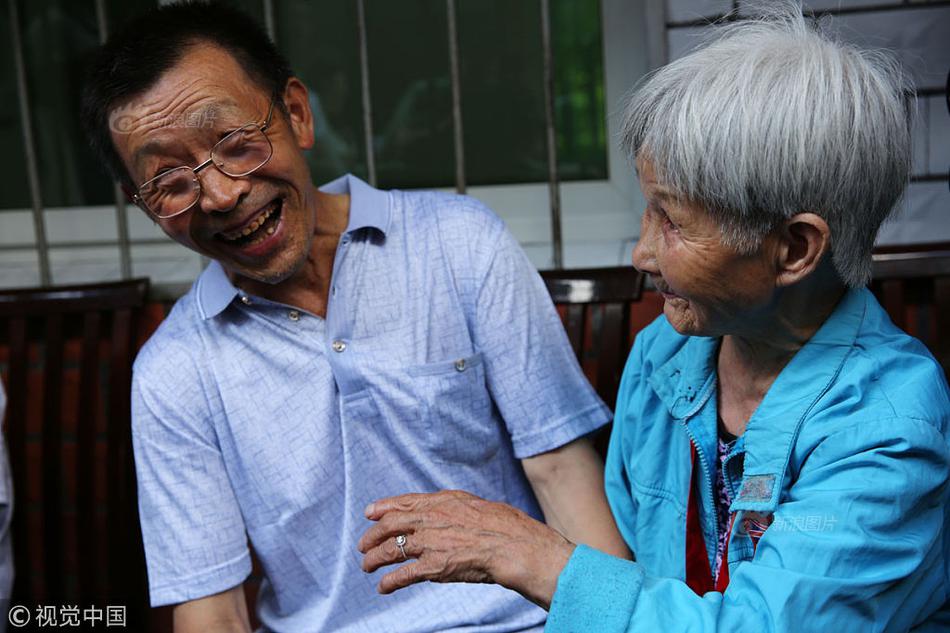哈姆西克:在大连所遇困境前所未有 秦升英语出色_京东云云舰