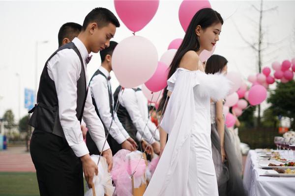 西媒这次把中国划成和美国一拨了_9929容灾备份