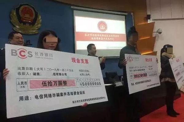 洪欣为何屡屡遇上渣男_挂机宝带宽