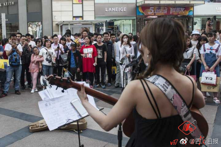 三度缺席白宫记协晚宴 特朗普又骂媒体_香港CN2服务器直连