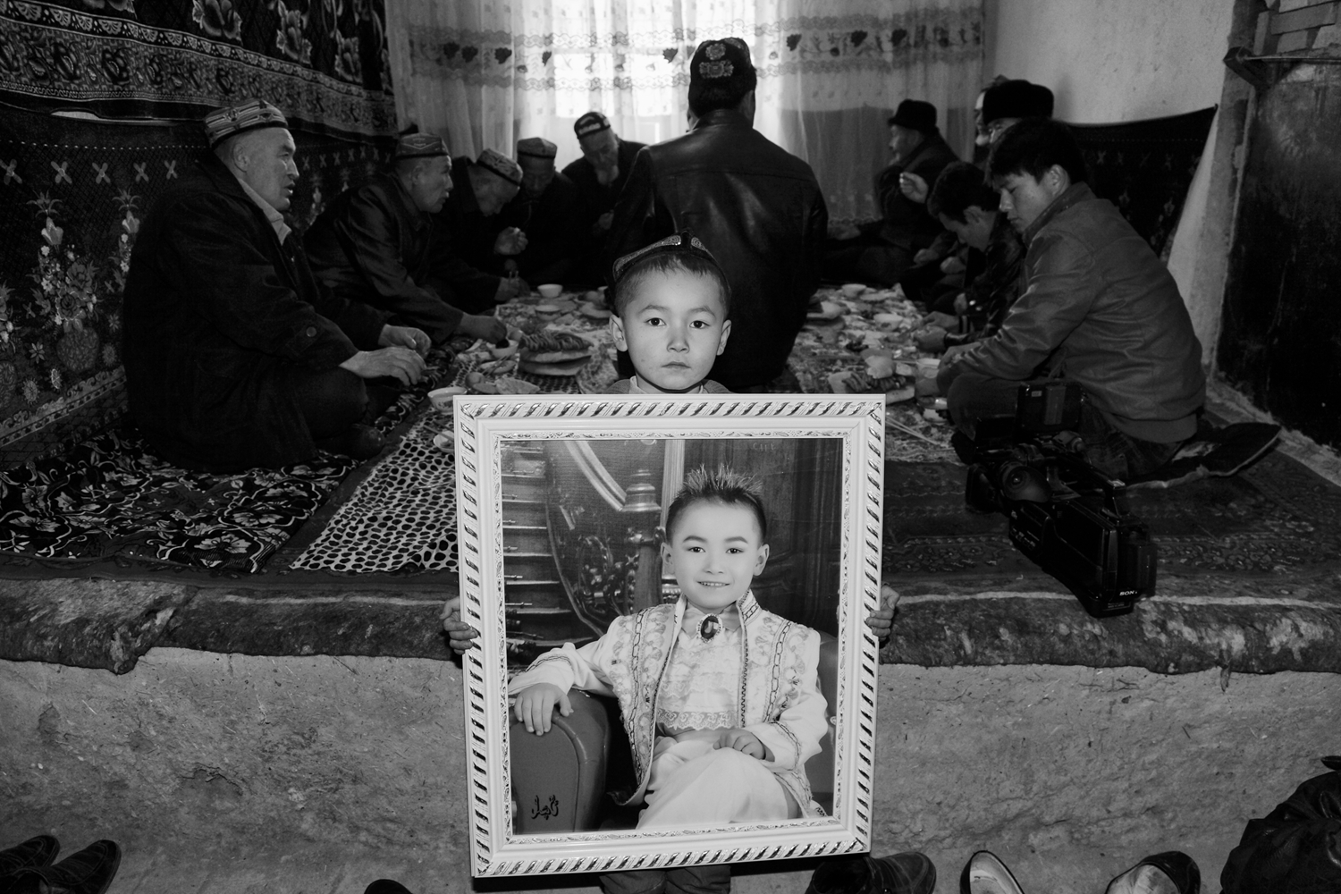 纪检组长收受“九五至尊”香烟等礼品 被免职_云服务器防火墙
