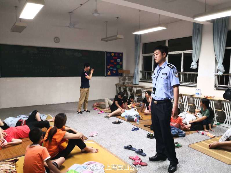 开心麻花业绩下滑，剧场转型电影为何拧巴？_便宜9929云服务器