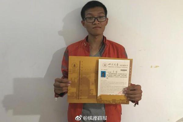中国西北祁连山区发现一批动物图案岩画_云电脑加核