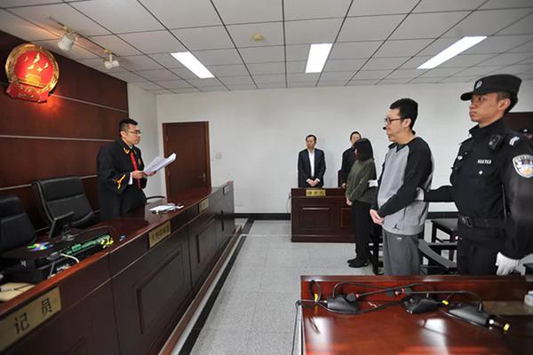 还差四个百分点 华为距离全球智能手机霸主“一步之遥”_CN2 GIA线路