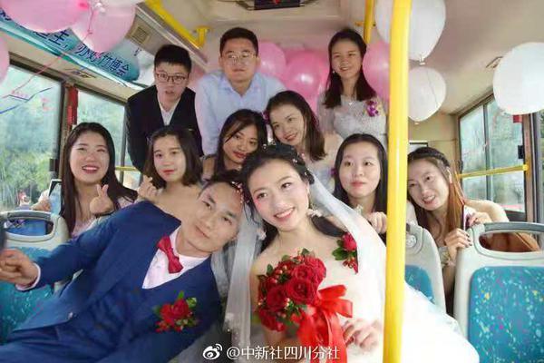 GIF:假期请让我虚度时光