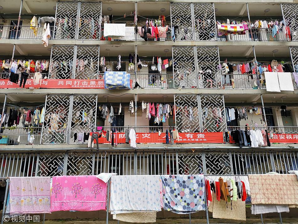2018-10-19 期亲爱的客栈王珂被烫到尖叫，刘涛狂笑嘉宾：刘涛 王珂 王鹤棣_挂机宝怎么用