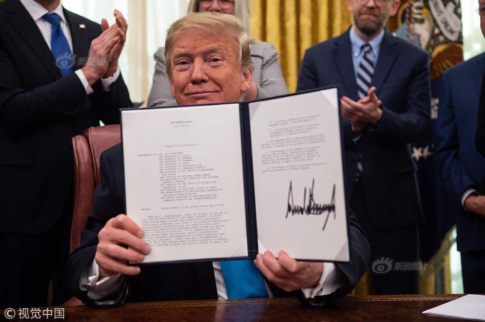 分时段限行!京礼高速世园会专用道五一启用_高性能计算云服务器
