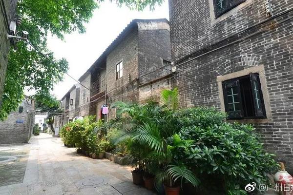 法国铁路推新举措：速度更快价格更低 售票点更多_9929季付
