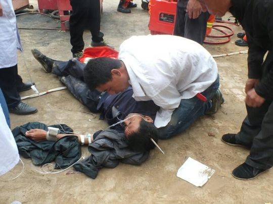 倪妮嘟嘴卖萌霸气举枪_1元挂机宝