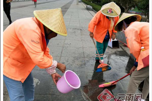 扎克伯格释放Facebook转型信号：更多关注私人通讯和电商_CN2服务器E5处理器