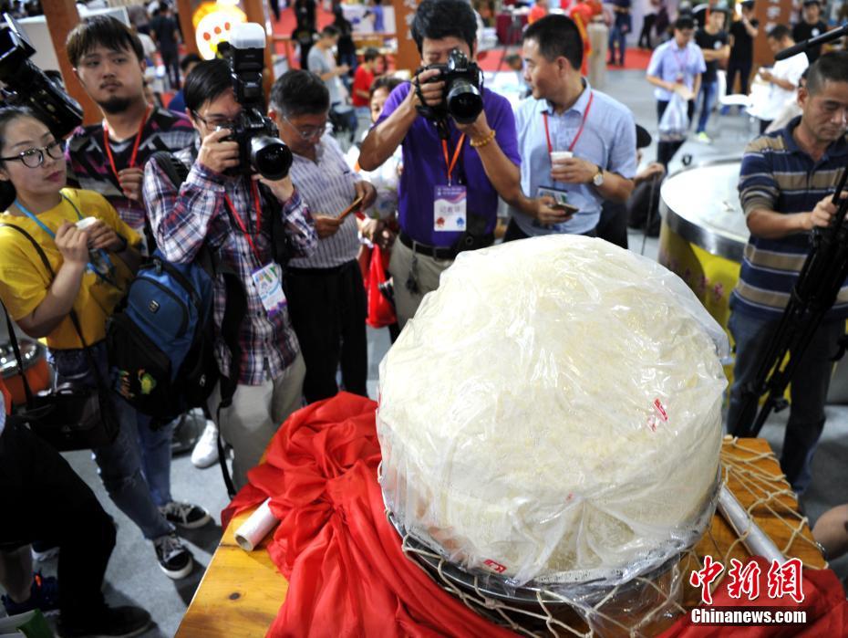 公安部打击电影侵权盗版违法犯罪：抓获犯罪嫌疑人251人_CN2音视频服务器
