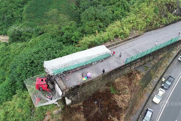 法军舰穿台湾海峡闯中国领海 张召忠:就为讨好美国_云电脑共享